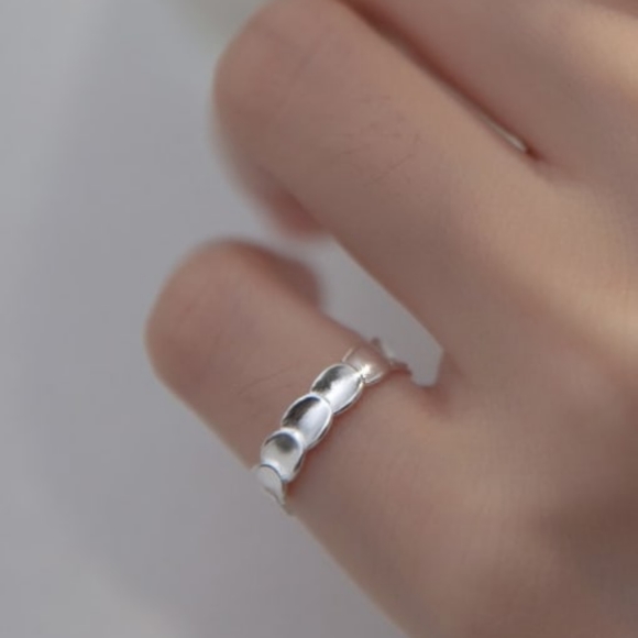 925 Sterling Silver Geometric Minimalist Band Ring - Picture 4 of 4